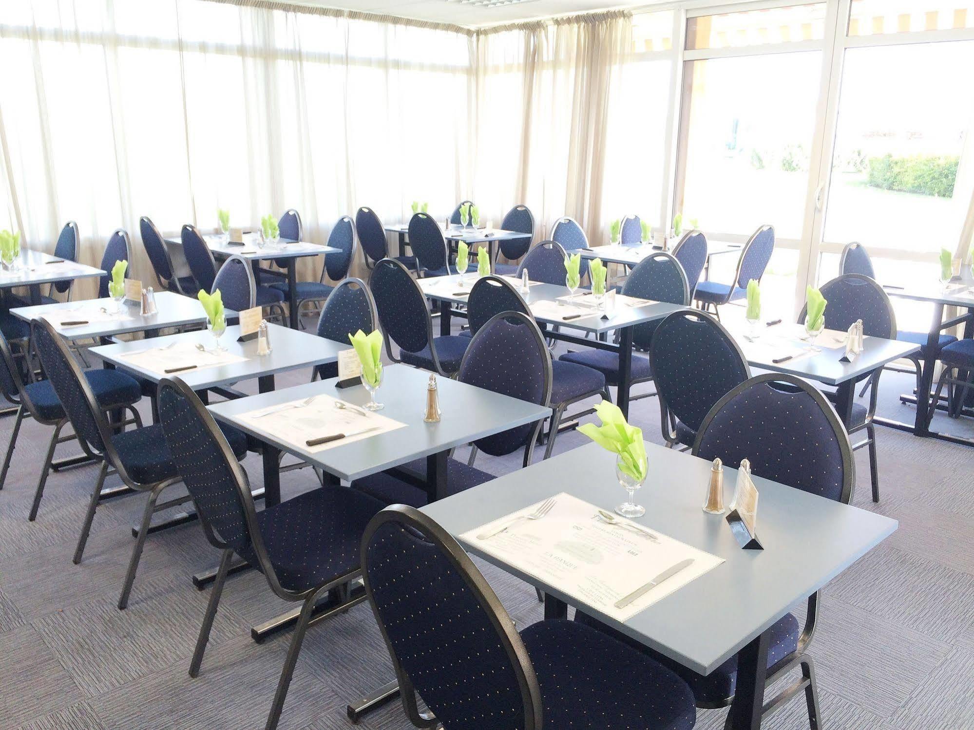 Pressoir Hotel Saint-Calais Экстерьер фото